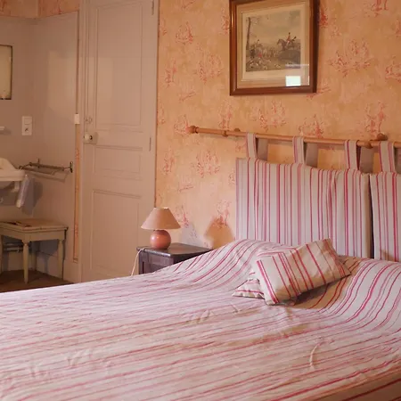 Poline, Private And Rustic Golf *